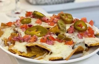 Nachos Con Todo