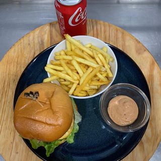 Smash Original Menu Batata fritas com coca-cola lata33cl 