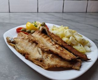 Dimljeni fileti pastrmke