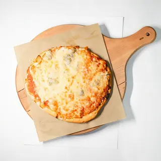 Pizza 4 Quesos