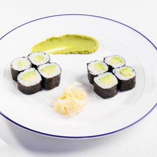 Макі рол з авокадо