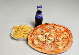 Pizza slaninica 20cm + pomfrit + Pepsi