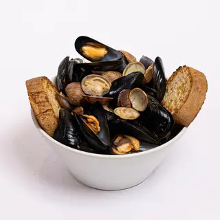 Soutè di cozze & vongole
