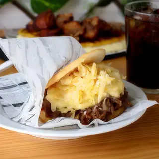 Arepa Pelua
