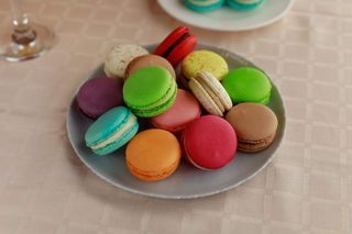 Cutie 8 macarons
