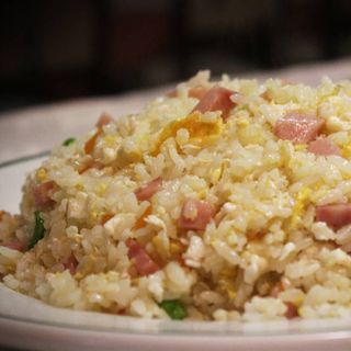 Arroz Frito Con Tres Delicias
