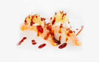 646 Nigiri sake flambe
