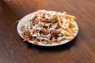 Kebab no prato ( kebab on plate)