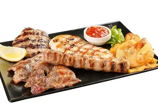 Пилешка мешана скара (380г)