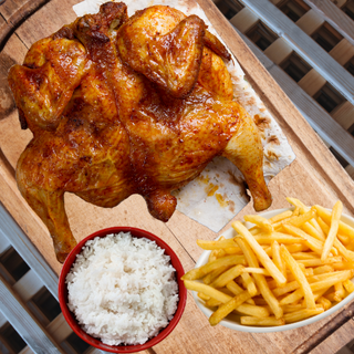 B8 - 1 frango ou 6 Salsichas