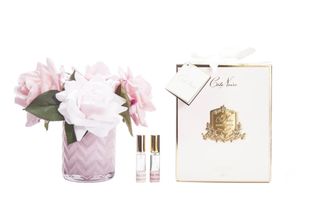 Aranjament floral din matase, cu 2 rezerve parfum Pink Roses 