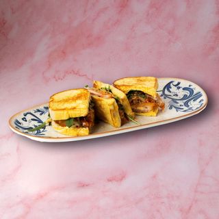 Hakobo san Katsu Sando