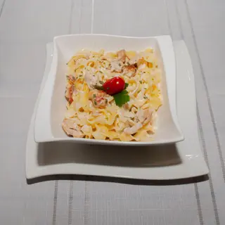 Pasta sa piletinom