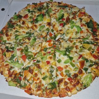 Pizza Regina (32 cm.)