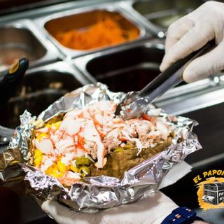 Patata asada con ternera