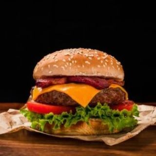 Hamburguesa XXL Con Queso 