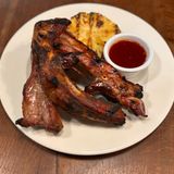 Costillar de cerdo con salsa bbq