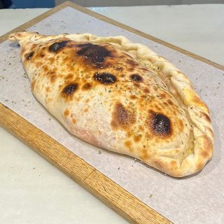 Pizza Calzone