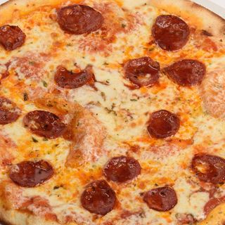 Pizza De PEPPERONI (30 Cm.)