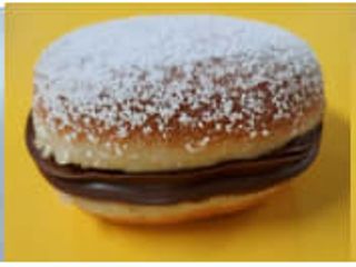 Bola de Berlim Nutella