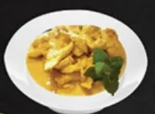 260) Pollo al curry