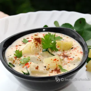 Aloo raita