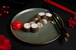 Маки с креветками Black Tiger/ Maki cu creveți Black Tiger