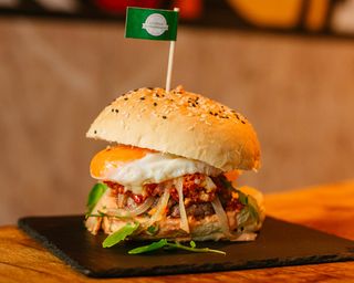 Hambúrguer Chouriço Picante