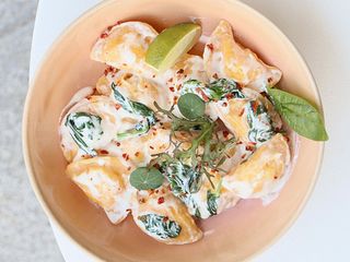 Вареники з креветками