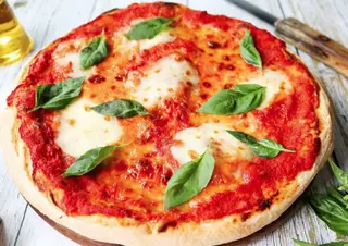 Pizza Napolitana (30 cm.)