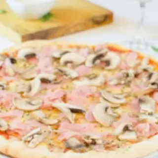Pizza regina (30 cm.)