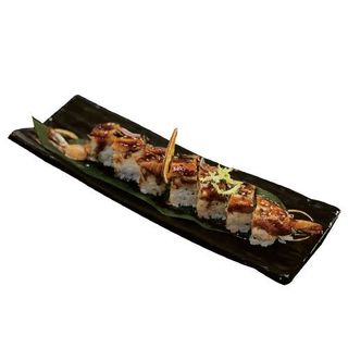 142. Dragon Roll (8 Pzs.)