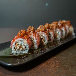 Uramaki De Atún Flamblé (8 Uds.)