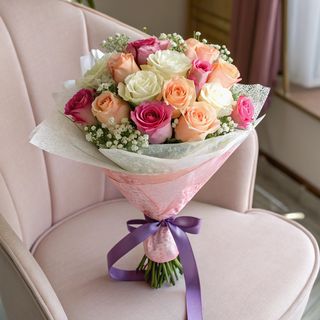Bouquet De 19 Roses Multicolores Pastel
