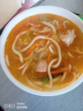 Chicken/Veg Noodles Soup