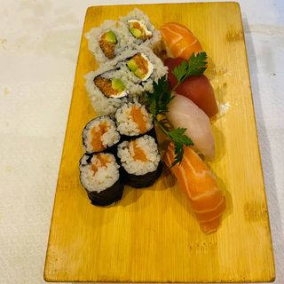 136 Sushi misto piccolo