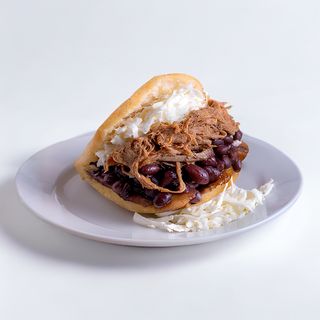 Arepa Pabellón (1 Ud.)