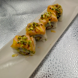 115. Tempura Amb Llagostí I Formatge cheddar,pistatxo (8 Uds.)