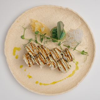 Ролл с креветкой темпура