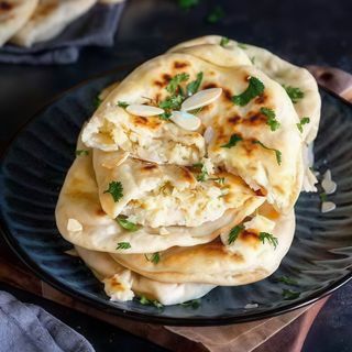 Peshwari naan