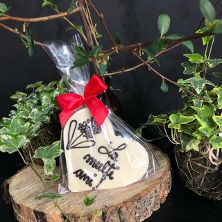 Inima de ciocolata "La multi ani"