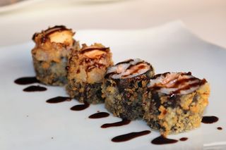 Maki De Salmón Tempurizado  (8 Uds.)