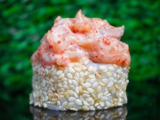 California z łososiem 8 szt.