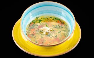 Ciorba de pui cu taietei