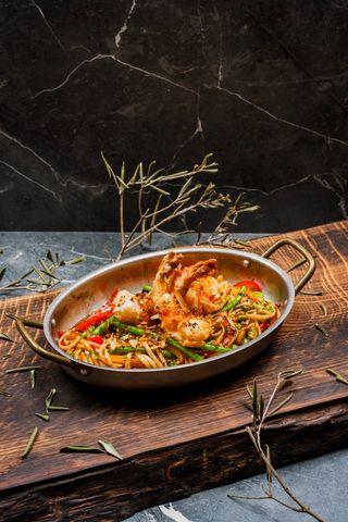 Udon cu creveți crunch