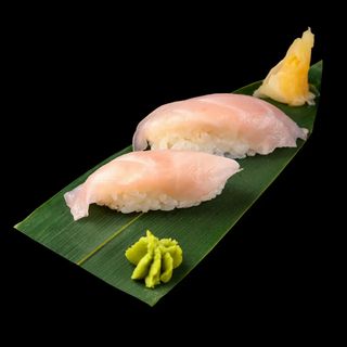 107 Nigiri Sukuri 2pz Riso E Spigola