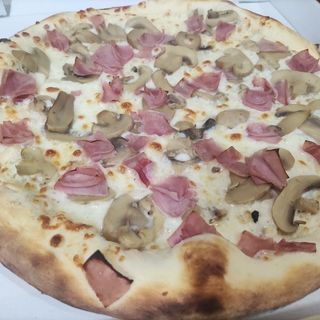 Pizza carbonara (36 cm)