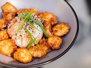 Курка в кисло-солодкому соусі (250г)