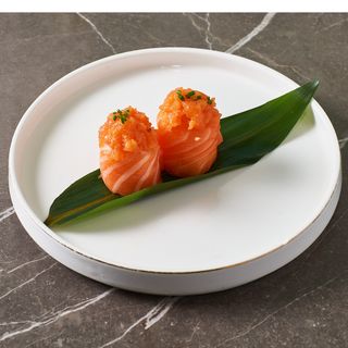 Gukan spicy salmone