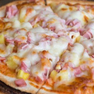 Pizza Hawaiana